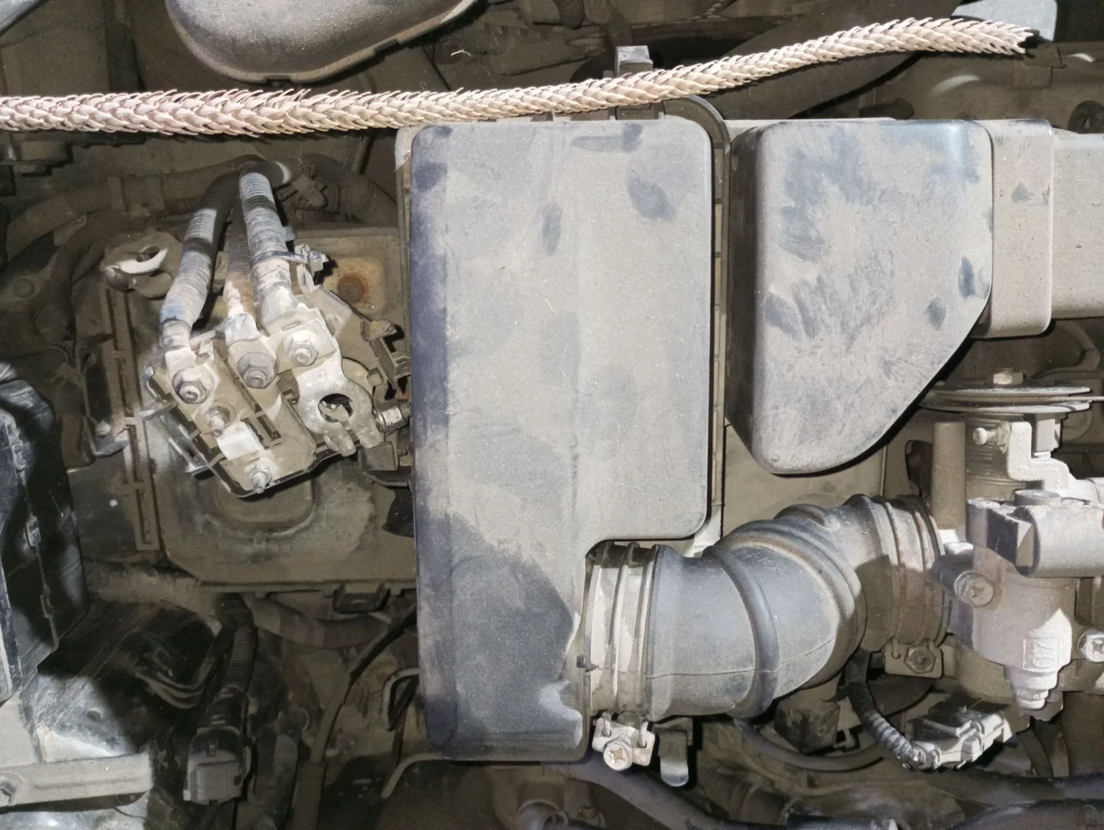 Foto de CAJA FILTRO AIRE KIA PICANTO (SA) 1.1 CAT (65 CV / 48 KW) referencia 2811007600