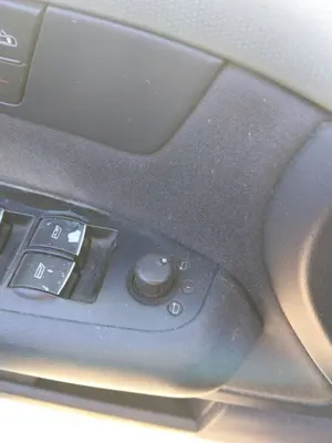 Foto de MANDO RETROVISOR AUDI A4 BERLINA (8E) 1.9 TDI (131 CV / 96 KW)