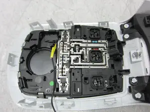 Foto de LUZ INTERIOR PEUGEOT 508 2.0 16V HDi FAP (140 CV / 103 KW) referencia 968848N0033 foto 4