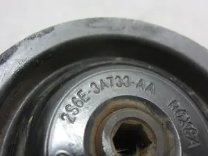 Foto de BOMBA DIRECCION FORD FIESTA (CBK) referencia 2S6E3A733AA foto 2
