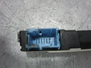 Foto de PANTALLA MULTIFUNCION CITROEN GRAND C4 PICASSO 1.6 16V HDi FAP (109 CV / 80 KW) referencia 9658592680 foto 2