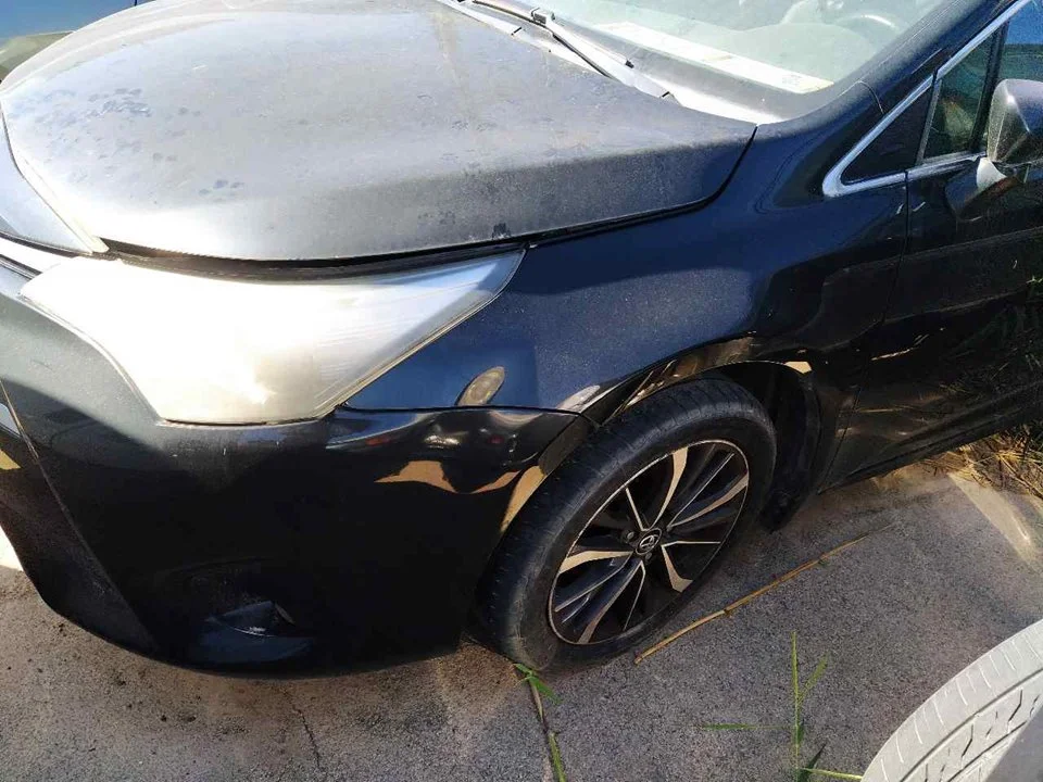 Foto de ALETA DELANTERA IZQUIERDA TOYOTA AVENSIS CROSS SPORT (T27) 1.8 16V CAT (147 CV / 108 KW) referencia 5380205020