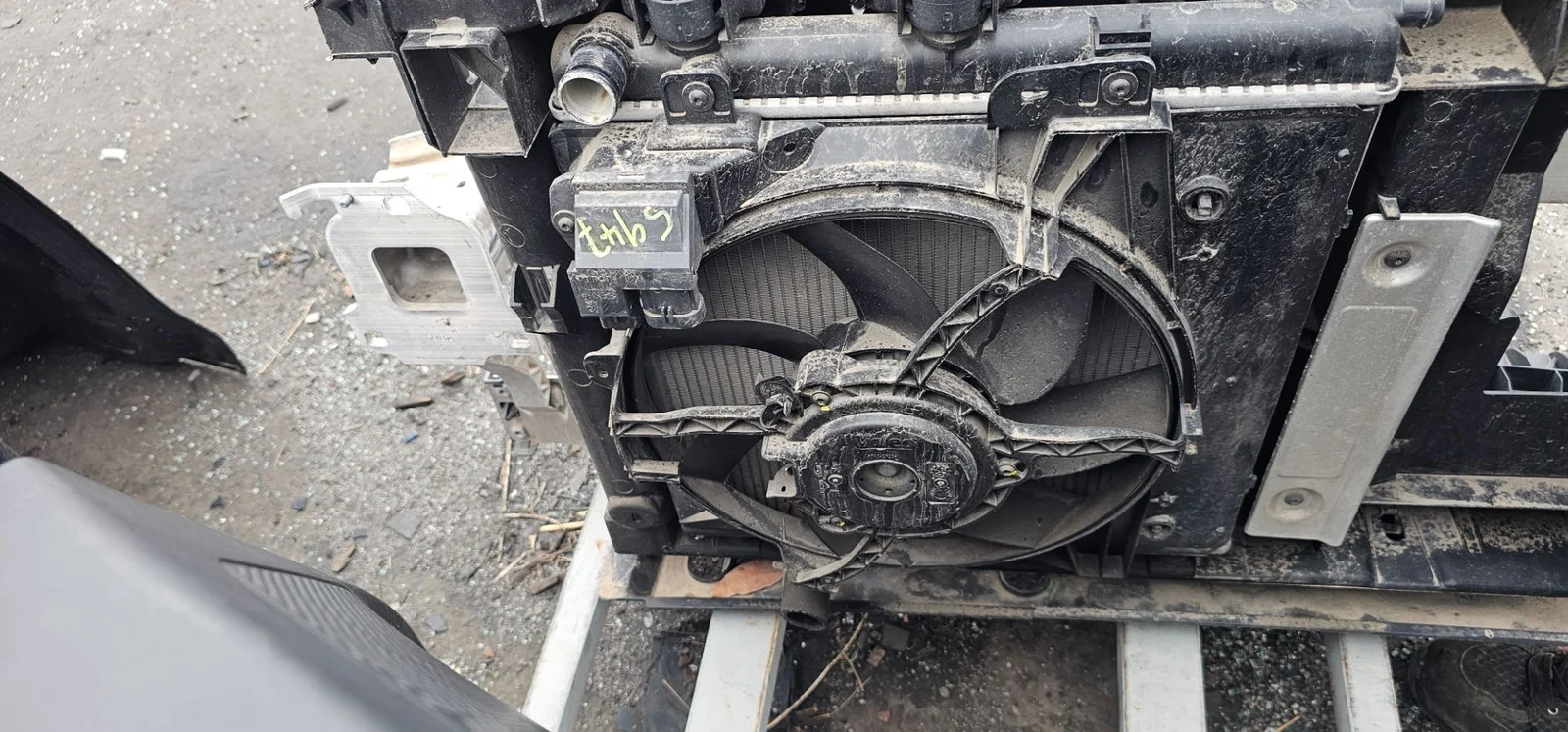 Foto de ELECTROVENTILADOR PEUGEOT 207 SW 1.4 16V VTi (95 CV / 70 KW) referencia 1253H4