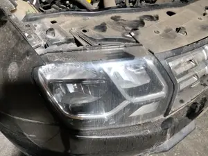 Foto de FARO DERECHO DACIA DUSTER I 1.2 16V TCE CAT (125 CV / 92 KW) referencia 260100156R