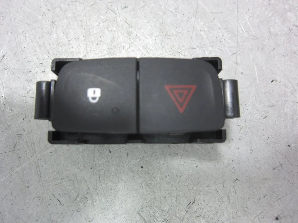 Foto de WARNING RENAULT TRAFIC III FURGÓN 1.6 dCi Diesel Energy (120 CV / 88 KW) referencia E3160101