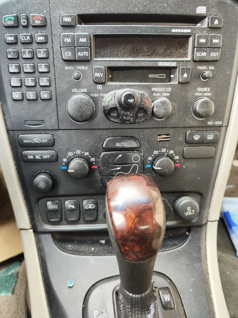 Foto de MANDO CALEFACCION / AIRE ACONDICIONADO VOLVO S80 BERLINA 2.4 Diesel (131 CV / 96 KW)