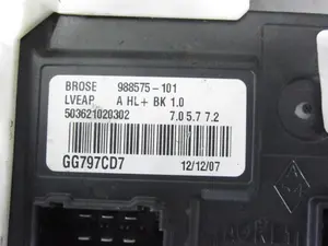 Foto de ELEVALUNAS TRASERO DERECHO RENAULT LAGUNA III BERLINA 2.0 dCi Diesel CAT (131 CV / 96 KW) referencia 827000001R foto 4