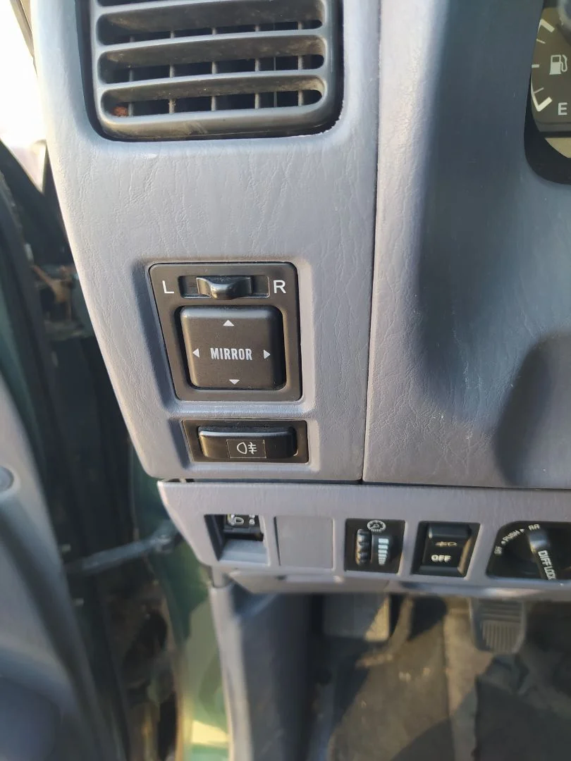 Foto de MANDO RETROVISOR TOYOTA LAND CRUISER (J9) 3.0 Turbodiesel (125 CV / 92 KW)