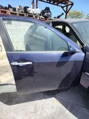 Foto de PUERTA DELANTERA DERECHA ALFA ROMEO 156 SPORTWAGON 2.4 JTD CAT (175 CV / 129 KW) referencia 0060666235 foto 2