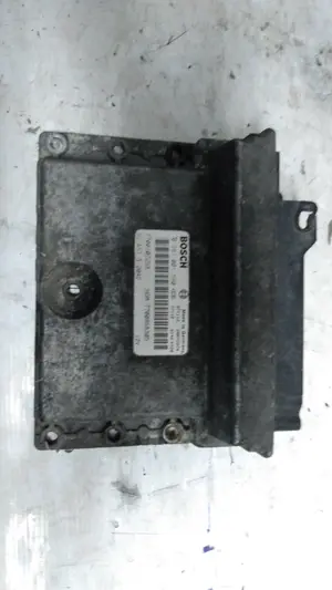 Foto de CENTRALITA MOTOR UCE RENAULT ESPACE /GRAND ESPACE (JE0) referencia HOM7700107258 foto 2