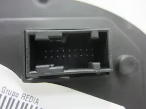 Foto de CUADRO INSTRUMENTOS PEUGEOT 307 (S1)(04.2001) 2.0 HDi FAP CAT (107 CV / 79 KW) referencia P9636708880E05 foto 3
