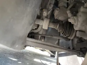 Foto de BRAZO SUSPENSION DELANTERO IZQUIERDO SEAT IBIZA (6L1) 1.9 TDI (101 CV / 74 KW)