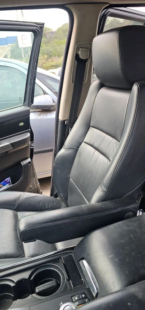 Foto de CINTURON SEGURIDAD DELANTERO DERECHO LAND ROVER RANGE ROVER SPORT 3.6 TD V8 (272 CV / 200 KW)