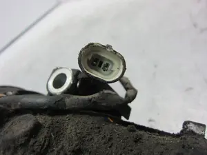 Foto de COMPRESOR AIRE ACONDICIONADO OPEL CORSA C referencia 13197538 foto 3
