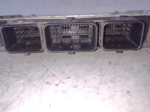Foto de CENTRALITA MOTOR UCE PEUGEOT 206 referencia 9643134680 foto 3