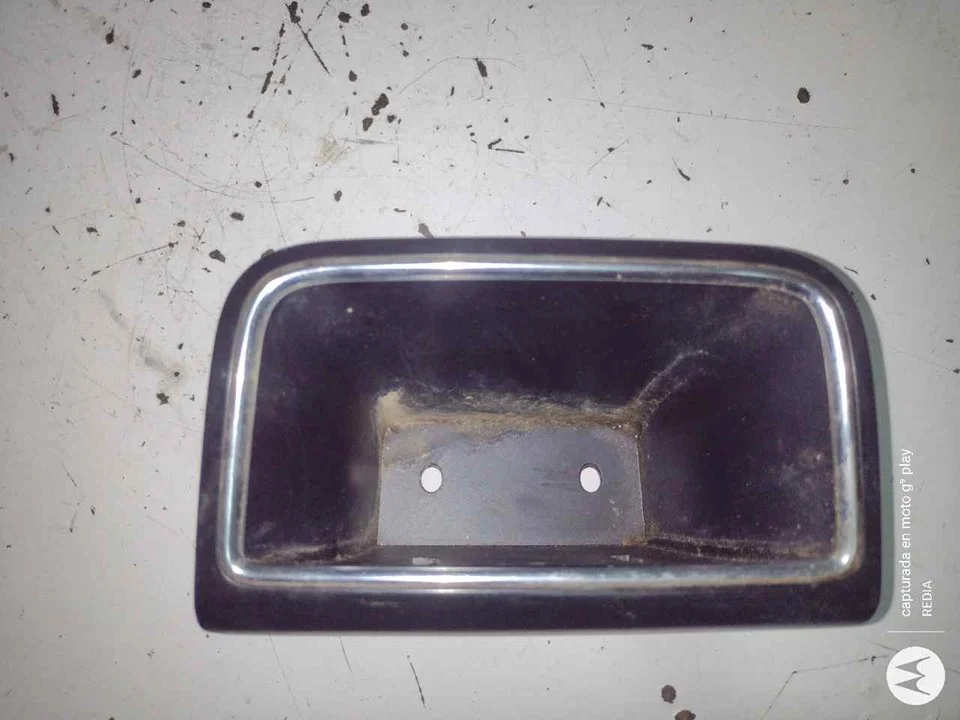 Foto de GUANTERA AUDI A4 AVANT (8K5) 2.0 16V TDI (143 CV / 105 KW) referencia 8K0863300B