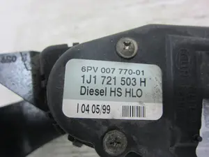 Foto de PEDAL ACELERADOR AUDI A3 (8L) 1.9 TDI (110 CV / 81 KW) referencia 1J1721503H foto 3