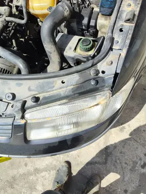 Foto de FARO IZQUIERDO VOLKSWAGEN PASSAT VARIANT (3B5) 1.9 TDI (110 CV / 81 KW) referencia 3B0941017R foto 2