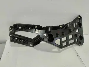 Foto de SOPORTE PARAGOLPES TRASERO PORSCHE MACAN (95BA) referencia 95B807253C foto 3