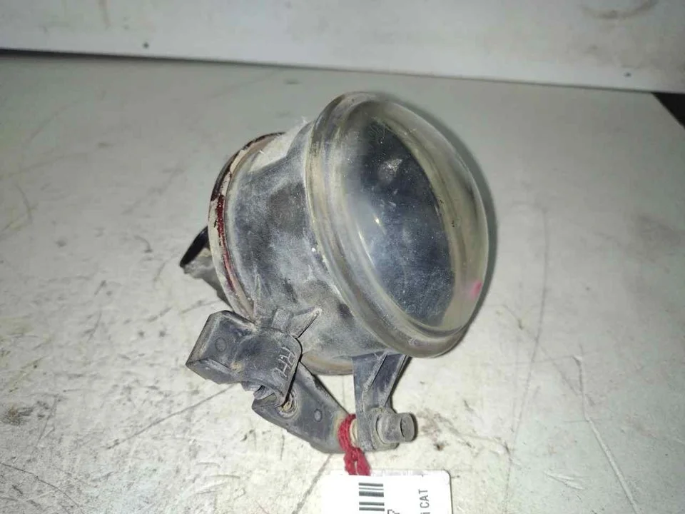 Foto de FARO ANTINIEBLA DERECHO FORD FOCUS C-MAX (CAP)(2003) referencia 3M5115K201AB