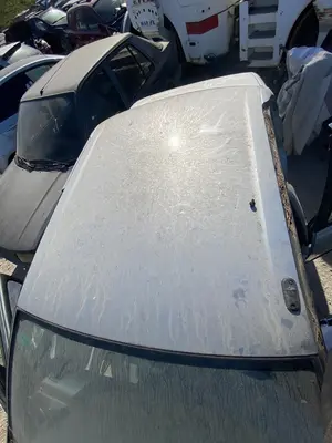 Foto de TECHO NISSAN ALMERA (N15) 2.0 Diesel (75 CV / 55 KW)