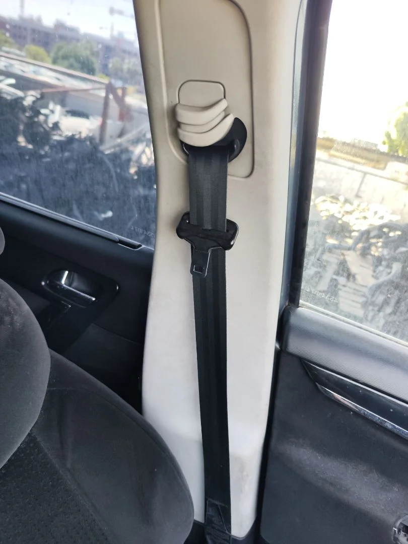 Foto de CINTURON SEGURIDAD DELANTERO IZQUIERDO CITROEN GRAND C4 PICASSO 1.6 16V HDi FAP (109 CV / 80 KW)