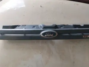 Foto de REJILLA DELANTERA FORD TRANSIT CONNECT (TC7) 1.8 TDDI Turbodiesel CAT (90 CV / 66 KW) referencia 7T168350ACM5AI