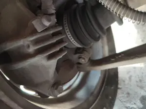 Foto de PINZA DE FRENO DELANTERA DERECHA PEUGEOT 206 1.4  (75 CV / 55 KW) referencia 4400N9