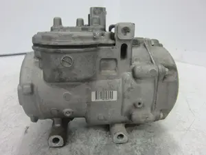 Foto de COMPRESOR AIRE ACONDICIONADO LEXUS RX (GGL1/GYL1) 3.5 V6 24V CAT (249 CV / 183 KW) referencia 0422000611