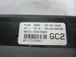 Foto de MANDO CALEFACCION / AIRE ACONDICIONADO OPEL ASTRA H BERLINA 1.7 16V CDTI (101 CV / 74 KW) referencia 90151240 foto 4