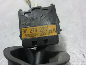 Foto de MANDO LUCES CHEVROLET REZZO 2.0 CAT (121 CV / 89 KW) referencia 96729223 foto 2
