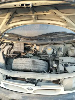 Foto de ARTICULACION LIMPIA DELANTERA NISSAN VANETTE CARGO 2.3 Diesel (75 CV / 55 KW)