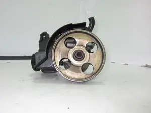 Foto de BOMBA DIRECCION PEUGEOT 206 referencia 9637000980