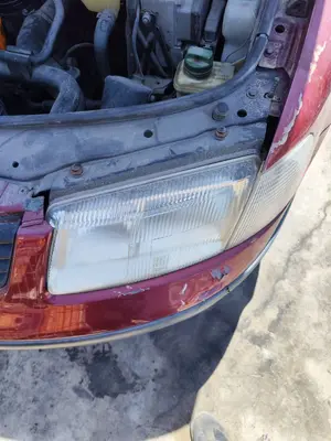 Foto de FARO IZQUIERDO VOLKSWAGEN PASSAT BERLINA (3B2) 1.9 TDI (116 CV / 85 KW) referencia 3B0941017R foto 2
