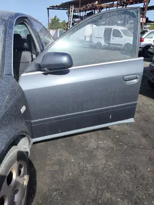 Foto de PUERTA DELANTERA IZQUIERDA AUDI A6 BERLINA (4B2) 2.5 V6 24V TDI (180 CV / 132 KW) referencia 4B0831051D