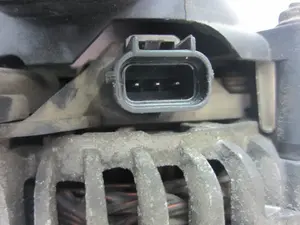 Foto de ALTERNADOR FORD MONDEO BERLINA (CA2) referencia 1S7TCD foto 2