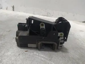 Foto de CERRADURA PUERTA DELANTERA IZQUIERDA OPEL CORSA C 1.3 16V CDTI CAT (Z 13 DT / LN9) (69 CV / 51 KW) referencia 24434880 foto 6