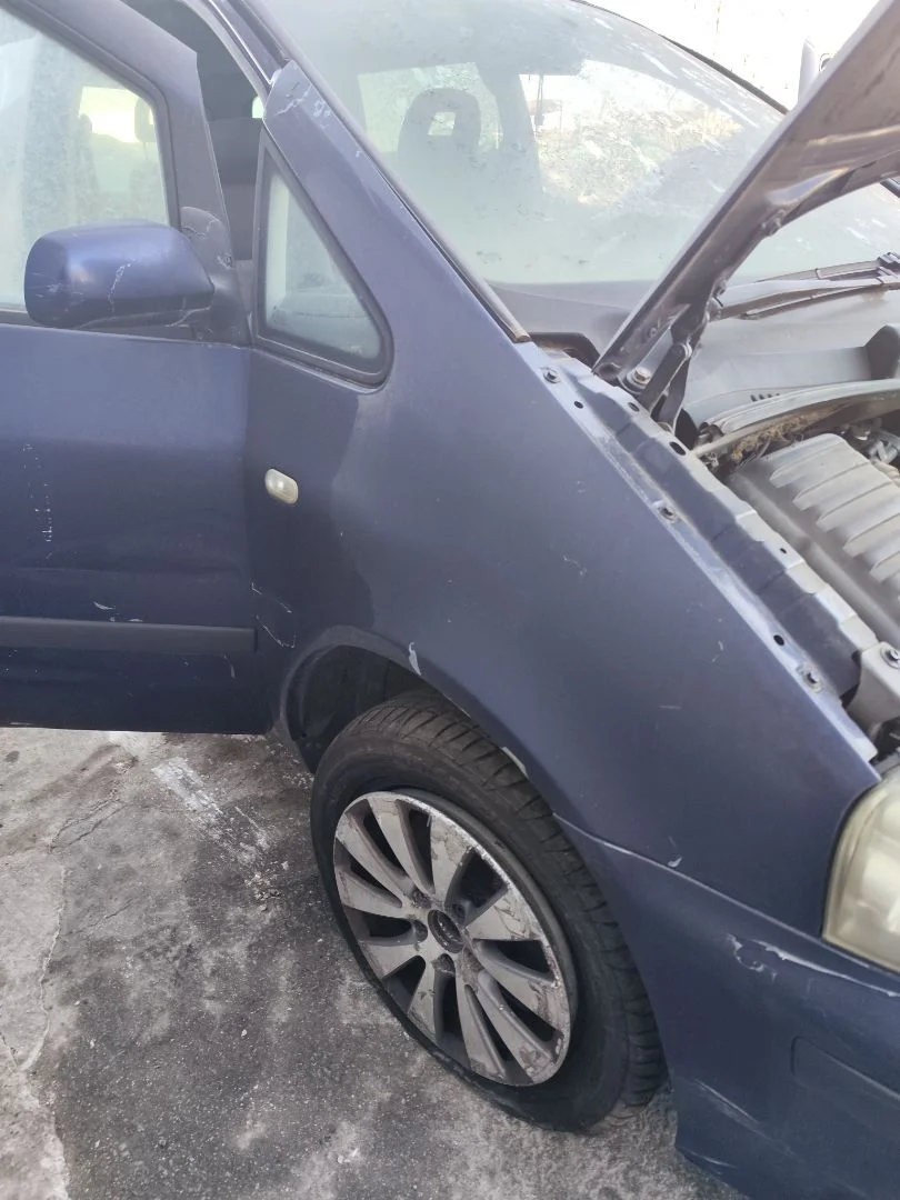 Foto de ALETA DELANTERA DERECHA SEAT ALHAMBRA (7V9) 1.9 TDI (116 CV / 85 KW)