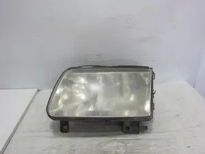 Foto de FARO IZQUIERDO VOLKSWAGEN POLO III BERLINA (6N2) 1.4 16V (75 CV / 55 KW) referencia 6N1941015AD