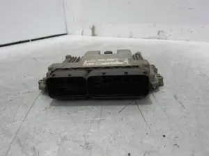 Foto de CENTRALITA MOTOR UCE OPEL ZAFIRA B 1.9 CDTI CAT (Z 19 DTL) (101 CV / 74 KW) referencia 55205621 foto 2