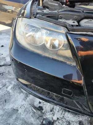 Foto de FARO DERECHO BMW SERIE 3 BERLINA (E90) 2.0 16V Diesel (163 CV / 120 KW)