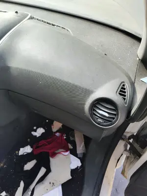 Foto de AIRBAG DELANTERO DERECHO OPEL CORSA D 1.3 16V CDTI (75 CV / 55 KW) referencia 13152361 foto 2