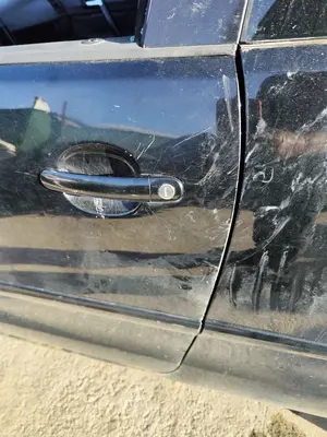 Foto de CERRADURA PUERTA DELANTERA IZQUIERDA VOLKSWAGEN POLO IV (9N3) 1.9 TDI (101 CV / 74 KW)