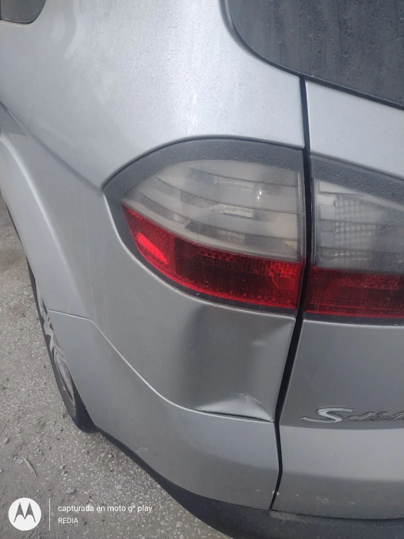 Foto de PILOTO TRASERO IZQUIERDO FORD S-MAX (CA1) 2.0 TDCi CAT (140 CV / 103 KW)