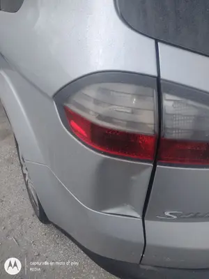 Foto de PILOTO TRASERO IZQUIERDO FORD S-MAX (CA1) 2.0 TDCi CAT (140 CV / 103 KW) referencia 1467473
