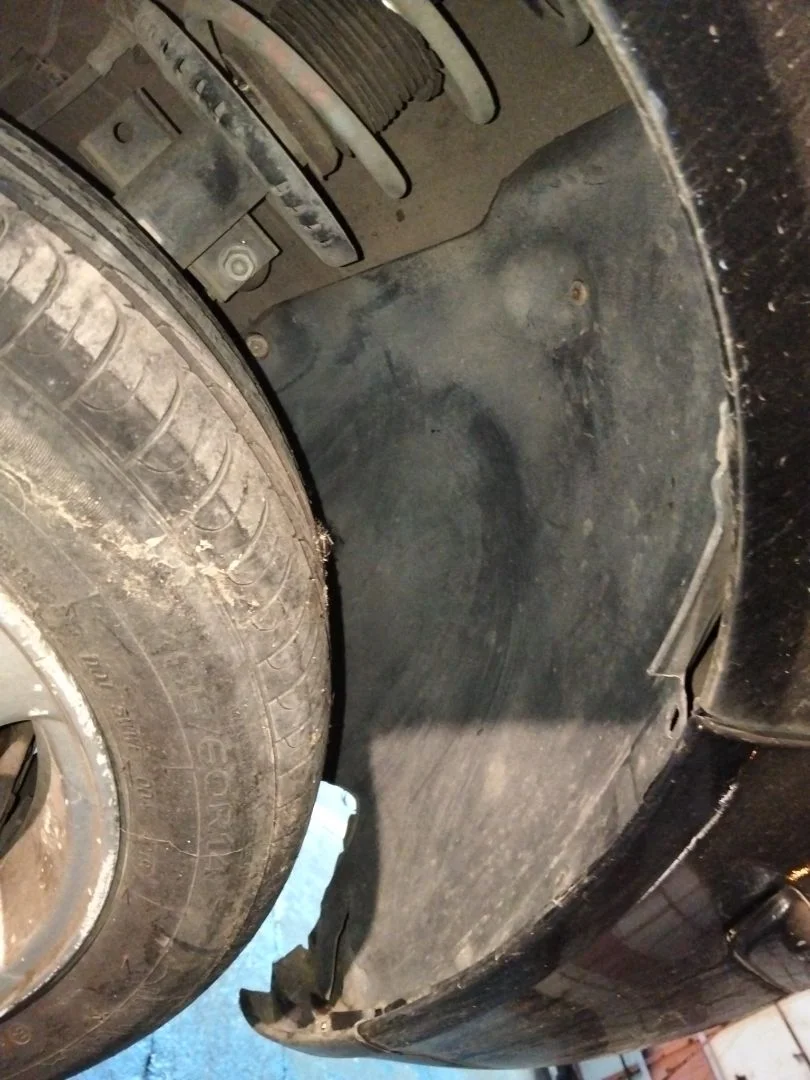 Foto de PASO RUEDA DELANTERO DERECHO VOLKSWAGEN POLO IV (9N1)