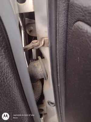 Foto de RETENEDOR PUERTA PEUGEOT 206 1.4 HDi (68 CV / 50 KW) referencia 9181C8