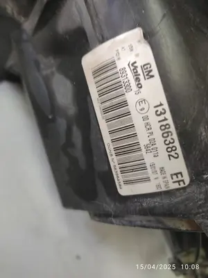 Foto de FARO DERECHO OPEL CORSA D referencia 13186382 foto 1