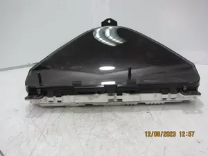Foto de CUADRO INSTRUMENTOS MITSUBISHI GRANDIS (NA0W) referencia 8100A197 foto 7