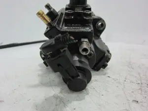Foto de BOMBA INYECCION OPEL VECTRA C BERLINA referencia 0445010156 foto 4